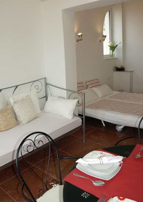 Issa Apartmán