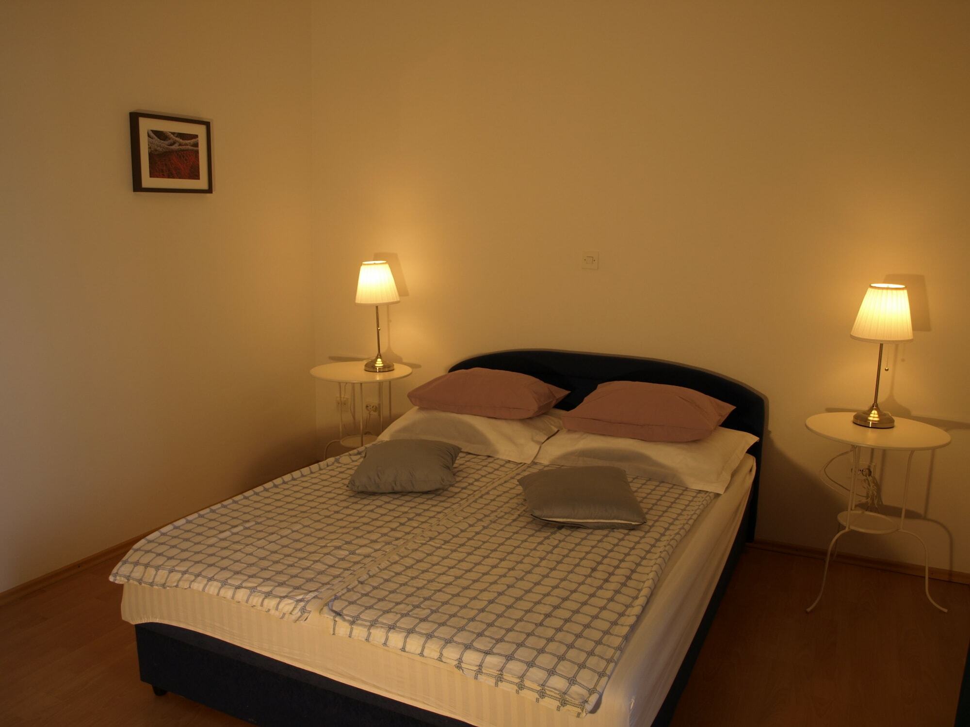Issa Apartmán *